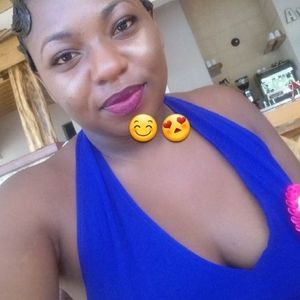 Meet your Posher, Tonia